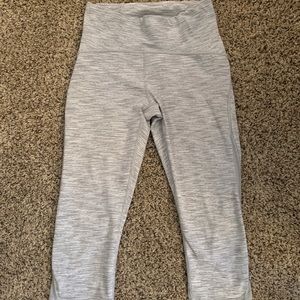 Lululemon train times crop